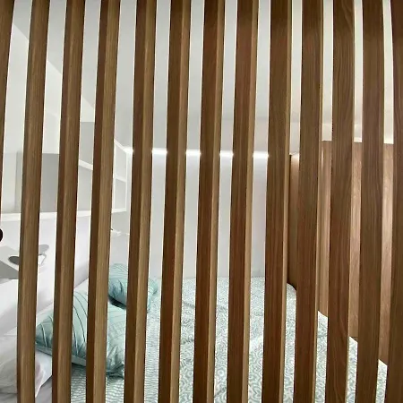 Modern Beachfront With Balcony Views New Appartement *