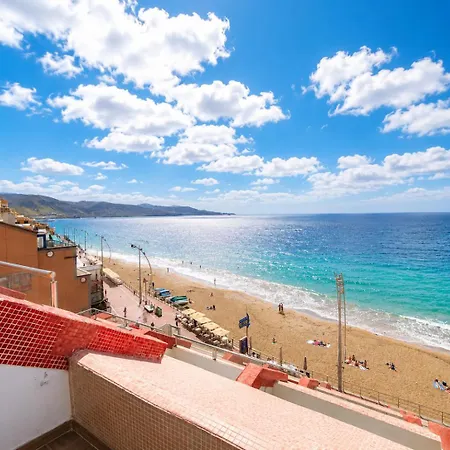 Modern Beachfront With Balcony Views New Apartamento Las Palmas de Gran Canaria